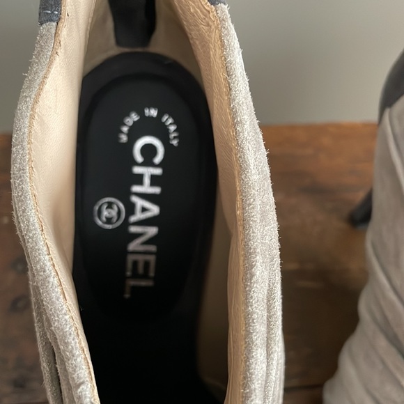 Chanel booties size 38 - Picture 2 of 12